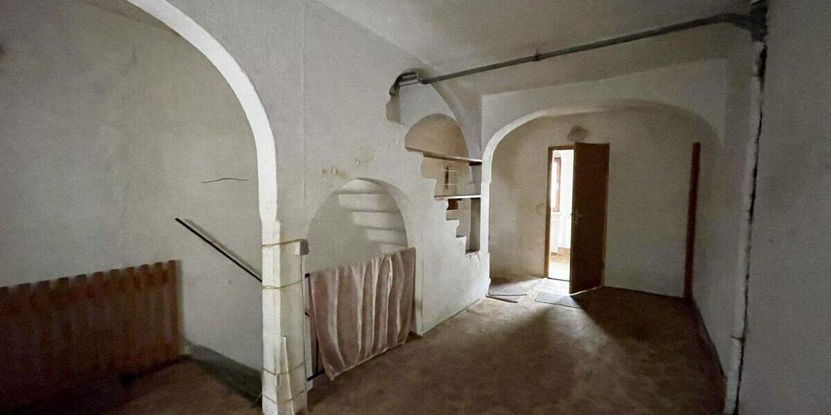 Einfamilienhaus Glashütte - 8 Zimmer, 120 m&sup2;, 80.000&euro; | Angebot:24700842