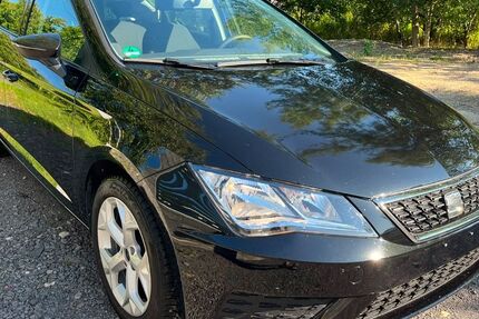 Seat Leon 103.100 km 9.490 &euro; Berlin 12277