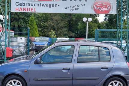 Renault Clio 178.495 km 2.495 &euro; Ganderkesee 27777