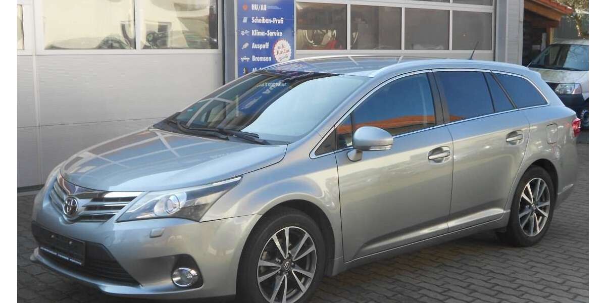Toyota Avensis 76.000 km 11.850 &euro; Bodensee 37434