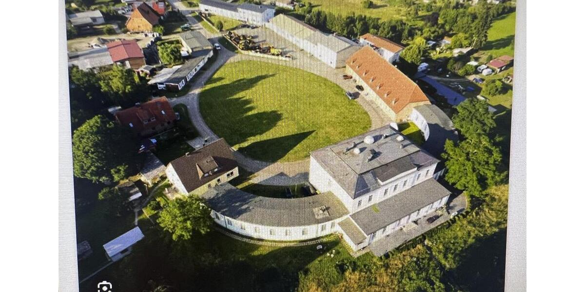 Mehrfamilienhaus, Wohnhaus Lübz - 4 Zimmer, 400 m&sup2;, 45.000&euro; | Angebot:27126027