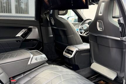 BMW i7 123.866 km 69.950 &euro; Köln 50739