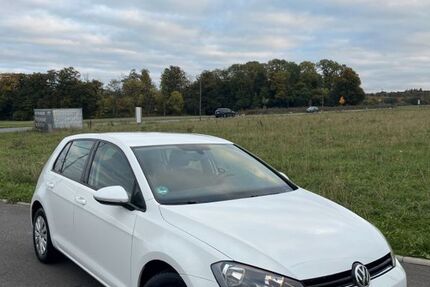 VW Golf 146.000 km 7.700 € KASTELLAUN 56288