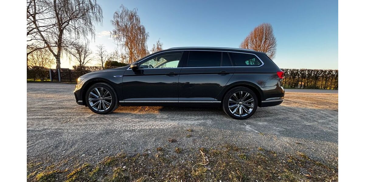 VW Passat Variant 135.000 km 19.500 &euro; Deensen 37627