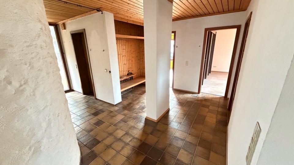 Einfamilienhaus Nagold - 3.5 Zimmer, 150 m&sup2;, 1.700&euro; | Angebot:24868944