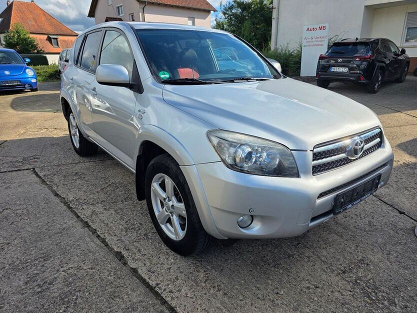 RAV 4