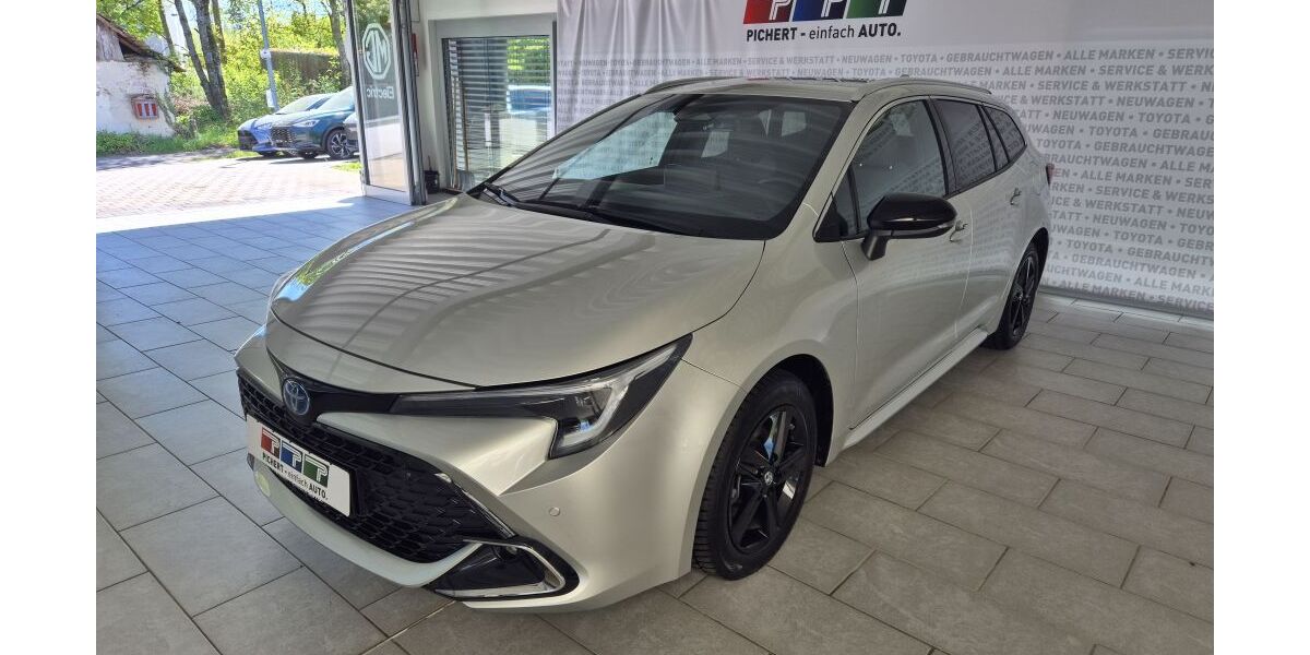 Toyota Corolla 20.300 km 29.990 &euro; Passau - Grubweg 94034