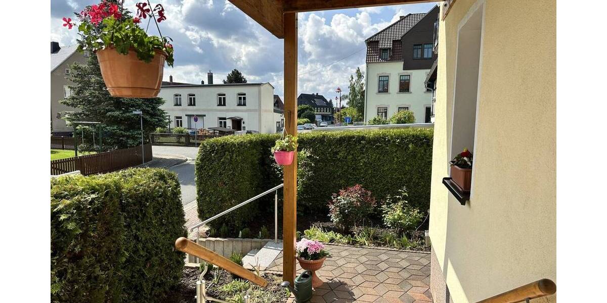 Etagenwohnung Zwickau Mosel - 4 Zimmer, 149 m&sup2;, 98.000&euro; | Angebot:23982705