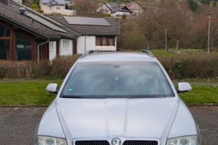 Skoda Octavia 162.420 km 7.000 &euro; Angelburg 35719