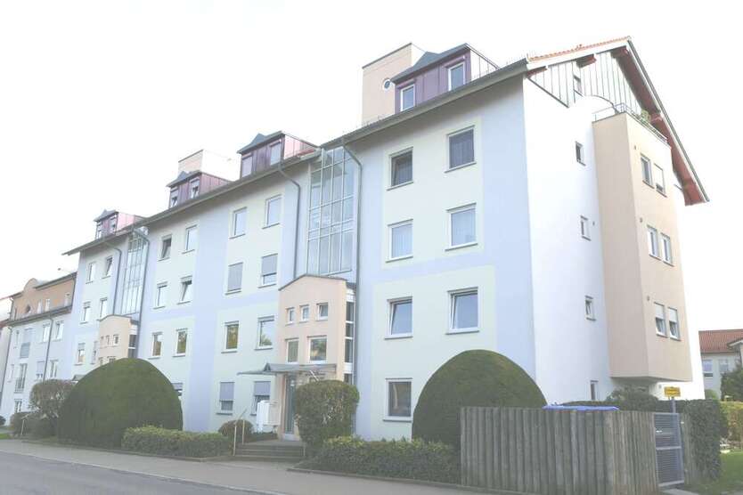 Wohnung zum Mieten in Böblingen 650 € 52 m²
