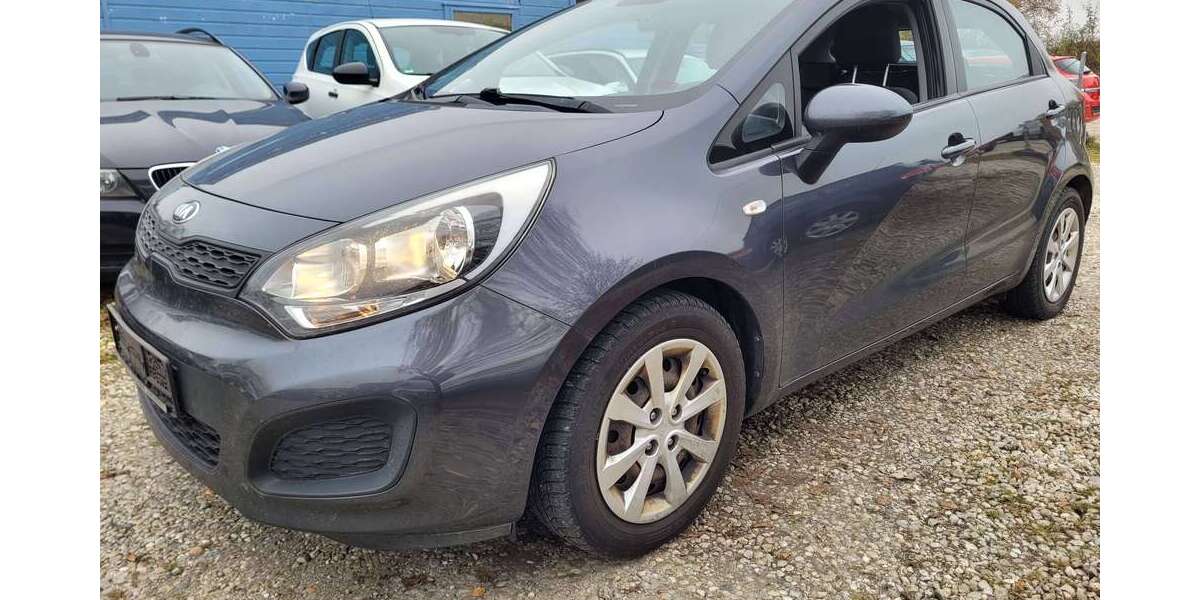 Kia Rio 83.000 km 5.790 &euro; Landshut 84030