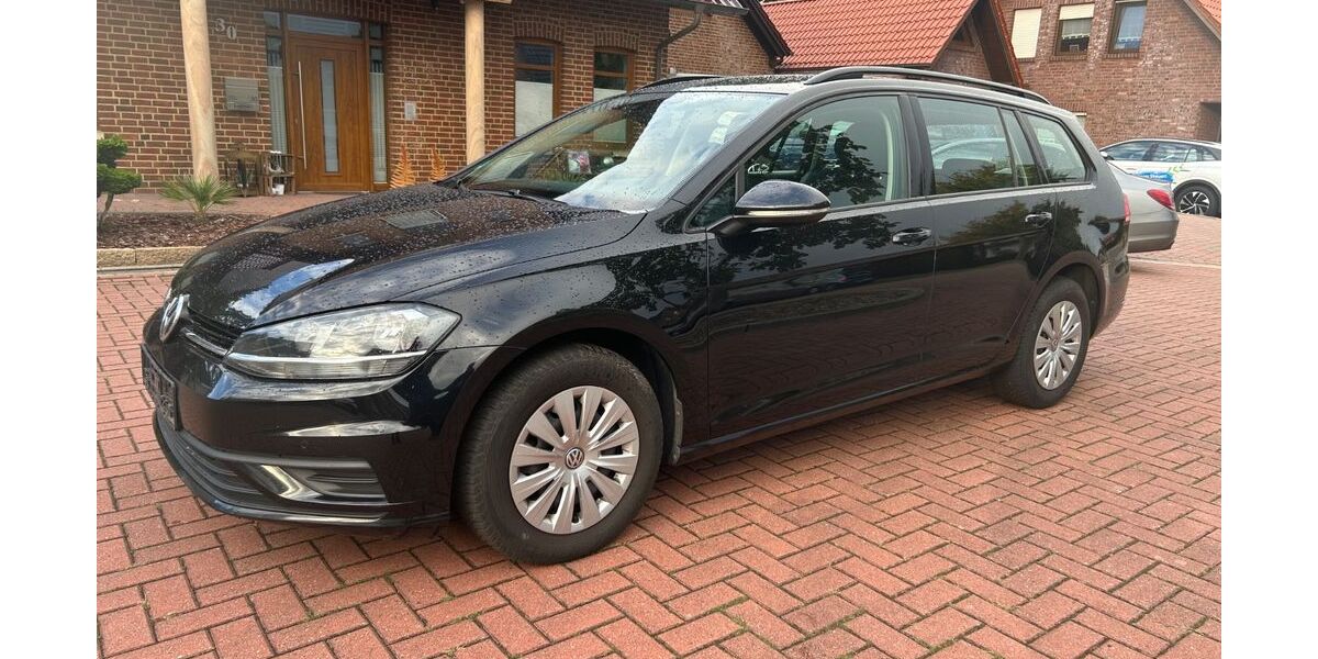 VW Golf 215.200 km 7.850 &euro; Haren (Ems) 49733