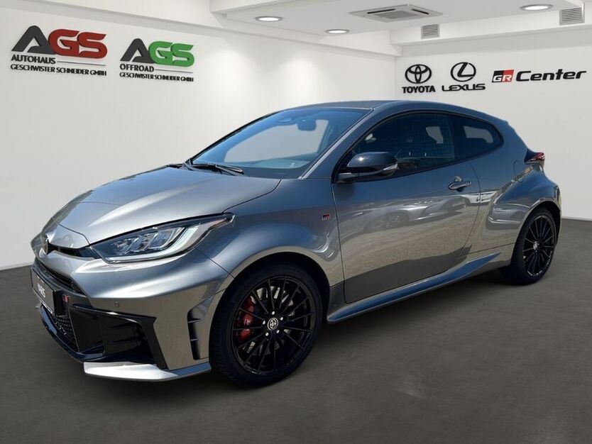 Yaris