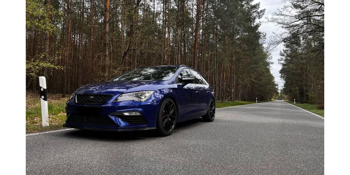 Seat Leon 143.000 km 22.500 &euro; Drahnsdorf 15938