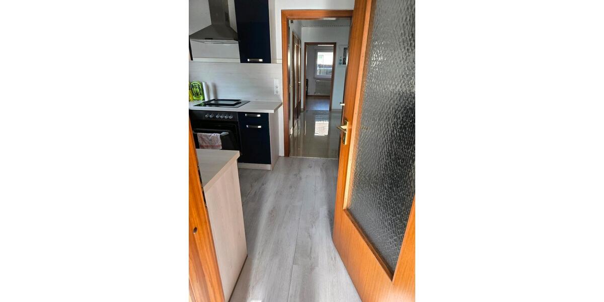 Bungalow Hambühren - 6 Zimmer, 200 m&sup2;, 1.500&euro; | Angebot:26375609