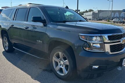 Chevrolet Suburban 102.000 km 47.000 &euro; Liikva 76921