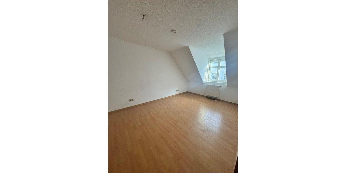 Dachgeschoßwohnung Stralsund - 2 Zimmer, 56 m&sup2;, 585&euro; | Angebot:26636290