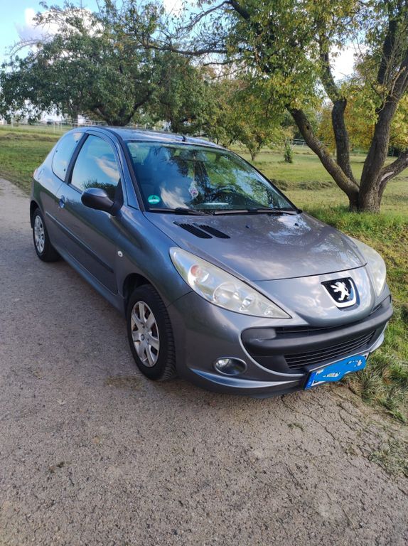 Peugeot 206 124.000 km 2.650 € Ditzingen 71254