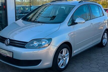 VW Golf Plus 89.117 km 8.499 € Stapelfeld 22145
