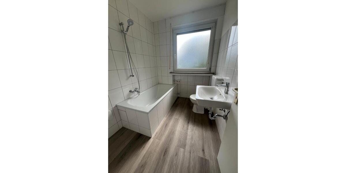 Etagenwohnung Sprockhövel - 2.5 Zimmer, 74 m&sup2;, 630&euro; | Angebot:26254883