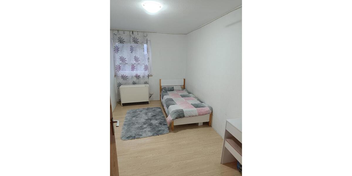 Etagenwohnung Oberkochen - 4.5 Zimmer, 96 m&sup2;, 950&euro; | Angebot:26546757