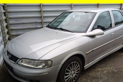 Opel Vectra 145.014 km 1.150 &euro; Lübeck 23556