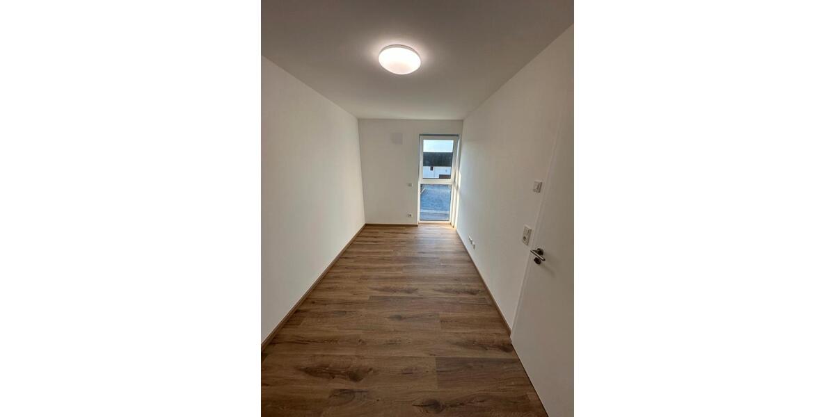 Etagenwohnung Osburg - 3.5 Zimmer, 101 m&sup2;, 1.050&euro; | Angebot:26067607