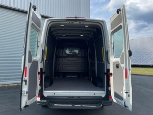 VW Crafter Kasten 35 L3H3 4M NAV LED ACC KAMERA PDC 2.040 km 58.990 &euro; Sangerhausen 06526