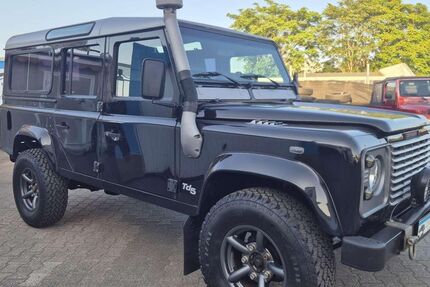 Land Rover Defender 222.000 km 28.900 &euro; Mainz-Kostheim 55246