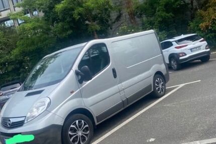 Opel Vivaro 227.000 km 4.250 &euro; Eschweiler 52249