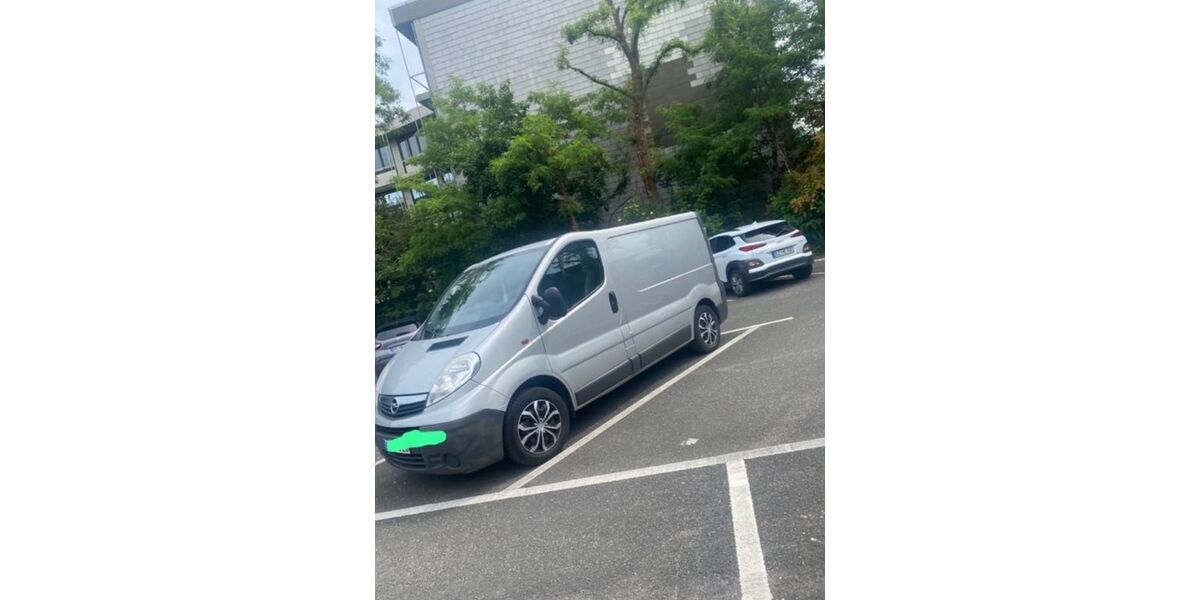 Opel Vivaro 227.000 km 4.250 &euro; Eschweiler 52249