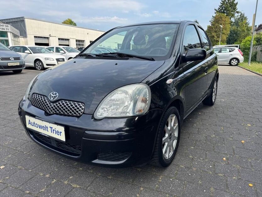 Yaris