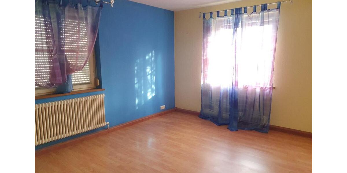 Doppelhaushälfte mit Garten in Leonberg (zentrale Lage) 6 zimmer