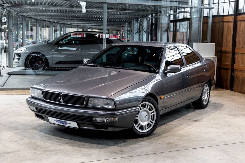 Maserati Quattroporte 24.217 km 25.890 € Düsseldorf 40591