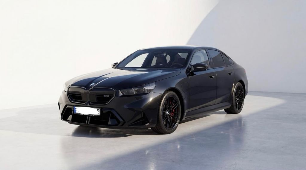 BMW M5 9.890 km 139.900 &euro; Grafenrheinfeld 97506