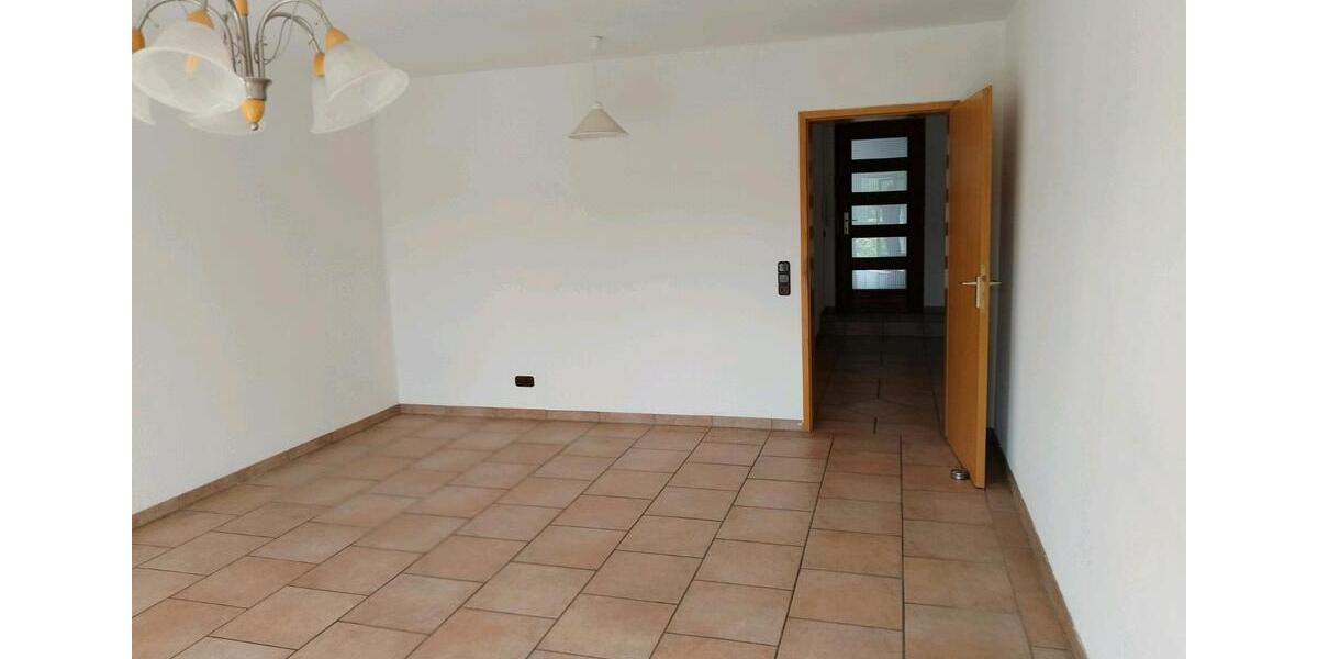 Etagenwohnung Neusäß - 2 Zimmer, 63 m&sup2;, 295.000&euro; | Angebot:26697410