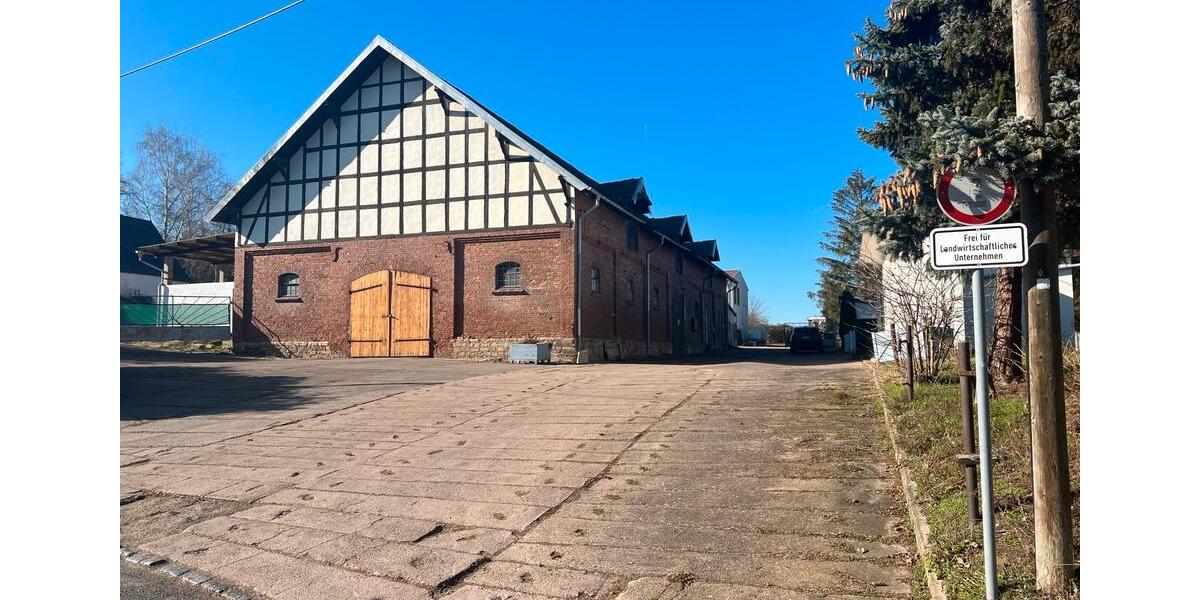 Einfamilienhaus Sondershausen - 5 Zimmer, 210 m&sup2;, 400.000&euro; | Angebot:25590402