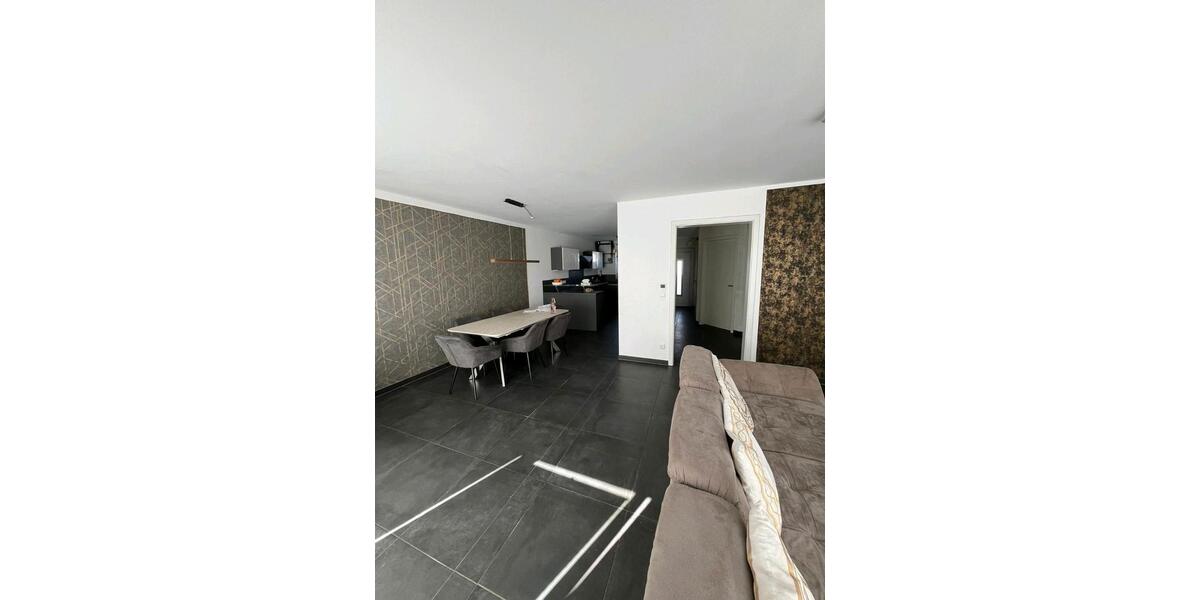 Reihenhaus Hildesheim Oststadt/Stadtfeld - 5 Zimmer, 153 m&sup2;, 500.000&euro; | Angebot:26323200