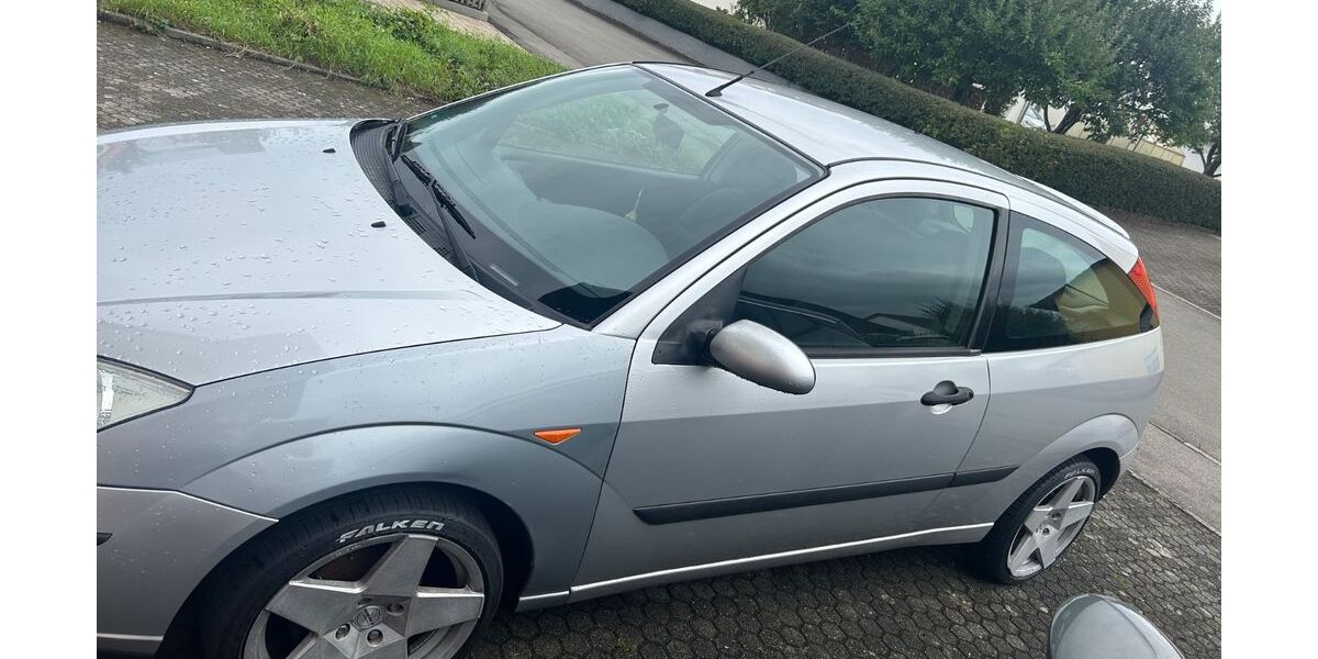 Ford Focus 338.000 km 700 &euro; Hohentengen 88367