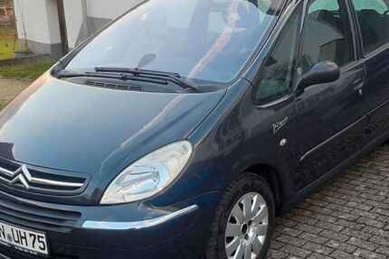 Citroen Xsara Picasso 188.000 km 2.349 &euro; Marisfeld 98530
