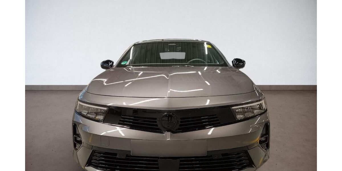 Opel Astra 8.300 km 25.599 &euro; Rüsselsheim 65428