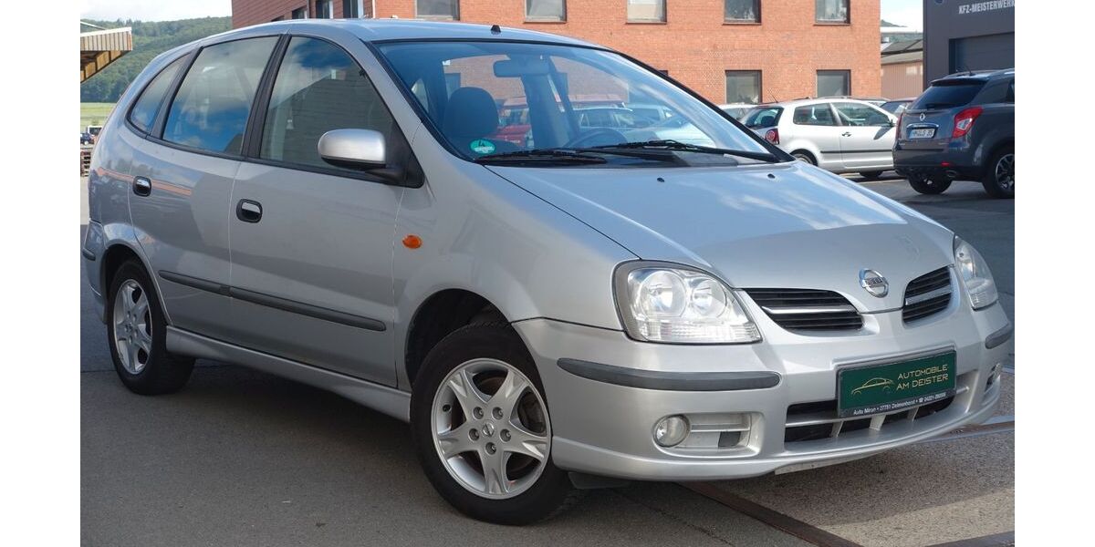 Nissan Almera Tino 180.000 km 3.990 &euro; Springe 31832