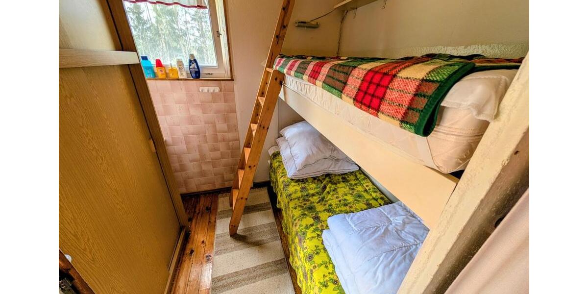 Bungalow Pößneck - 3 Zimmer, 25 m&sup2;, 15.000&euro; | Angebot:26837234