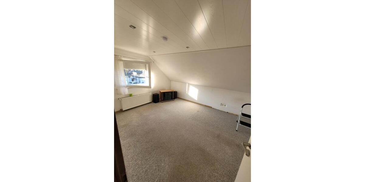 4-Zimmer Quattro-Haus mit Stellplatz in Bottrop-Eigen 4 zimmer