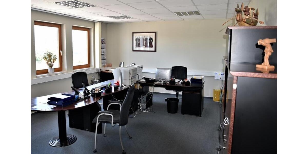 Bürofläche mit 27 qm in verkehrsgünstigen Lage im Gewerbegebiet Großenlupnitz zimmer