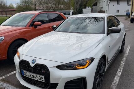 BMW i4 42.053 km 47.300 &euro; Buchbach 84428