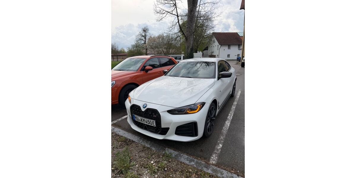 BMW i4 42.053 km 49.000 &euro; Buchbach 84428