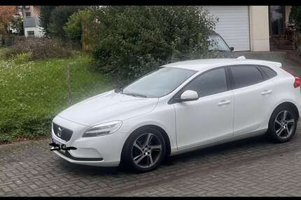 Volvo V40 158.000 km 9.100 &euro; Hargesheim 55595