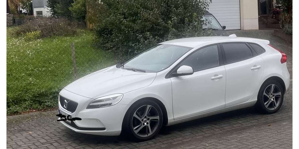 Volvo V40 158.000 km 9.100 &euro; Hargesheim 55595