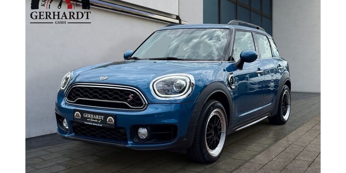 Mini Countryman S (Cooper) 88.189 km 18.000 &euro; Bad Soden-Salmünster 63628